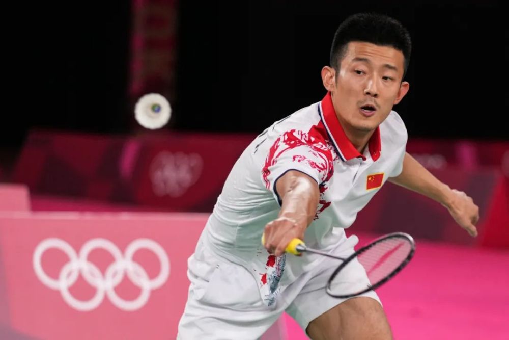 法国羽毛球队鏖战丹麦羽毛球队,谌龙送出助攻 法国羽毛球队鏖战丹麦羽毛球队,谌龙送出助攻