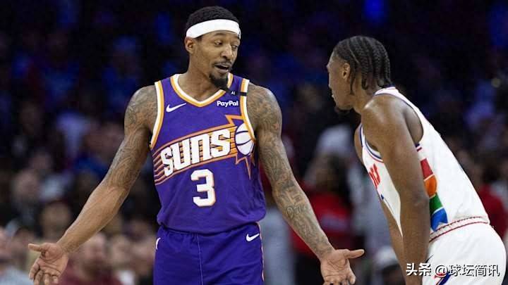 雄鹿碾压美国男篮,布拉德利制霸全场 雄鹿碾压美国男篮,布拉德利制霸全场