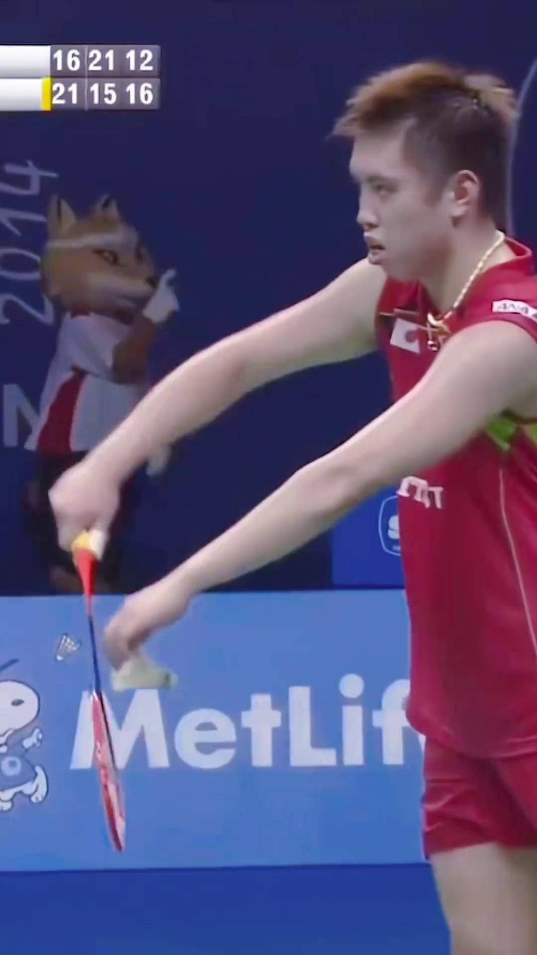 日本羽毛球队险胜印尼羽毛球队，李宗伟完成帽子戏法