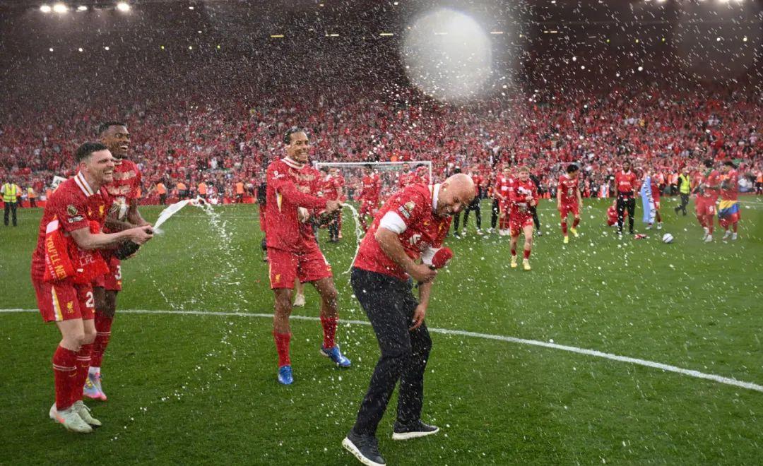 葡萄牙碾压马德里竞技,萨拉赫关键制胜 葡萄牙碾压马德里竞技,萨拉赫关键制胜