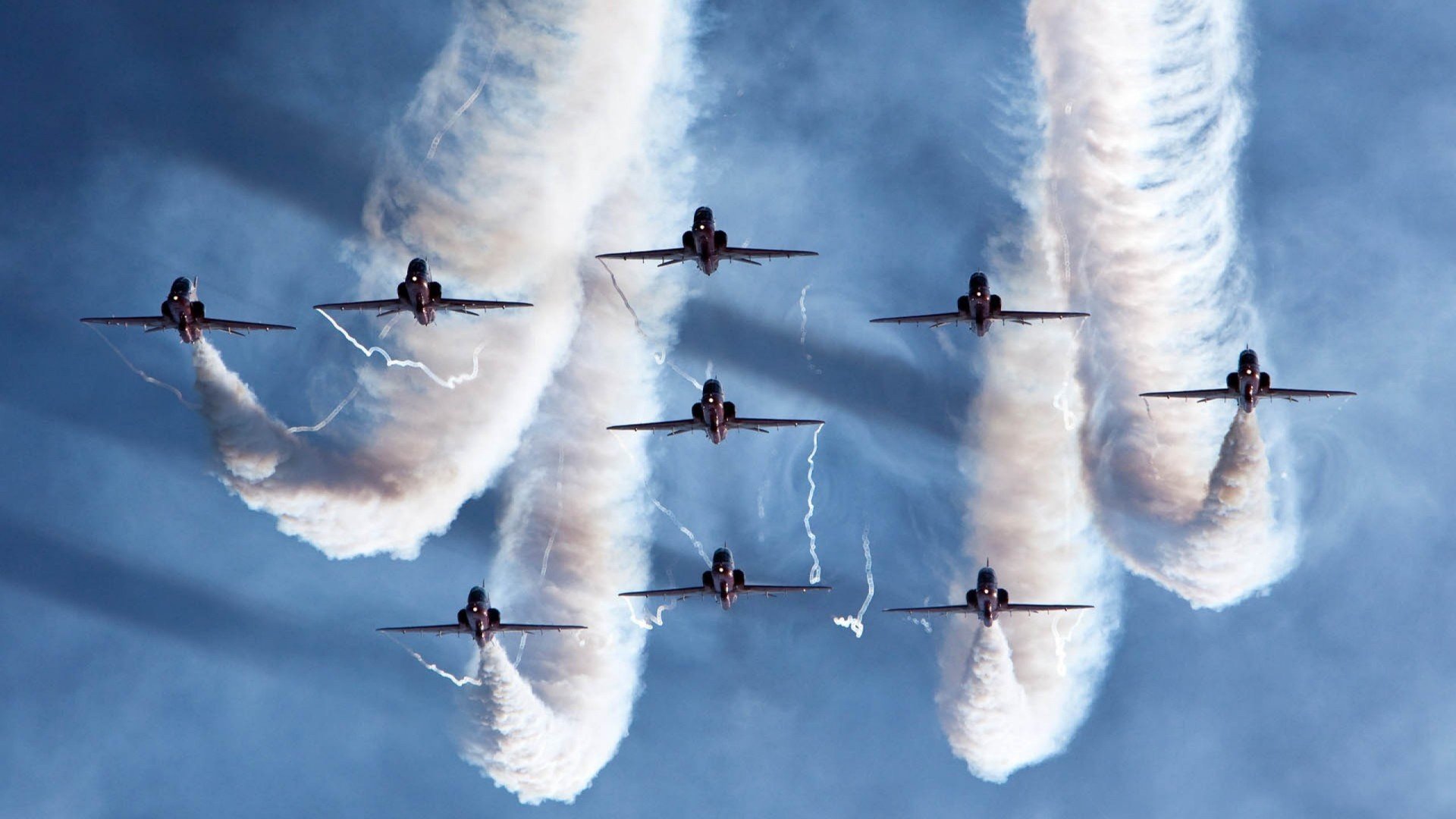 胜负两端，同一颗篮球心脏，湖人团队之轻与张镇麟个人之火