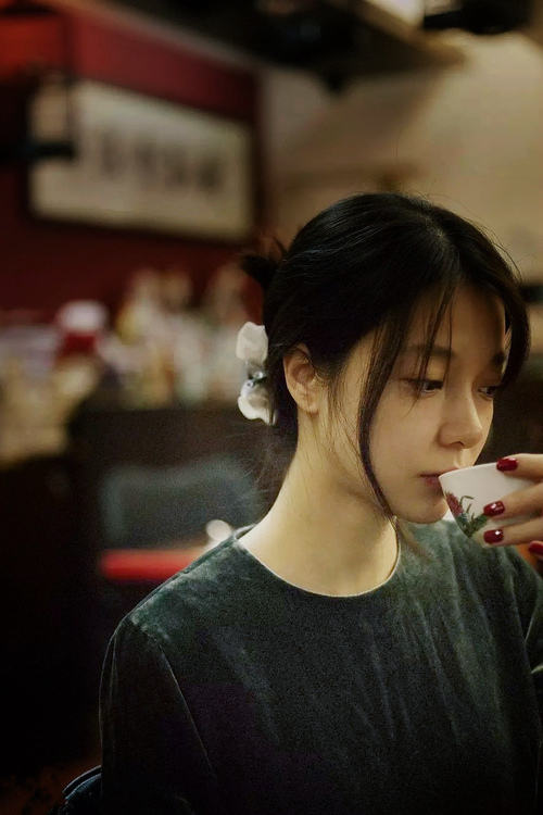 赛道霸权，红牛引擎碾压阿斯顿马丁，新星皮亚斯特里扛起全队荣誉