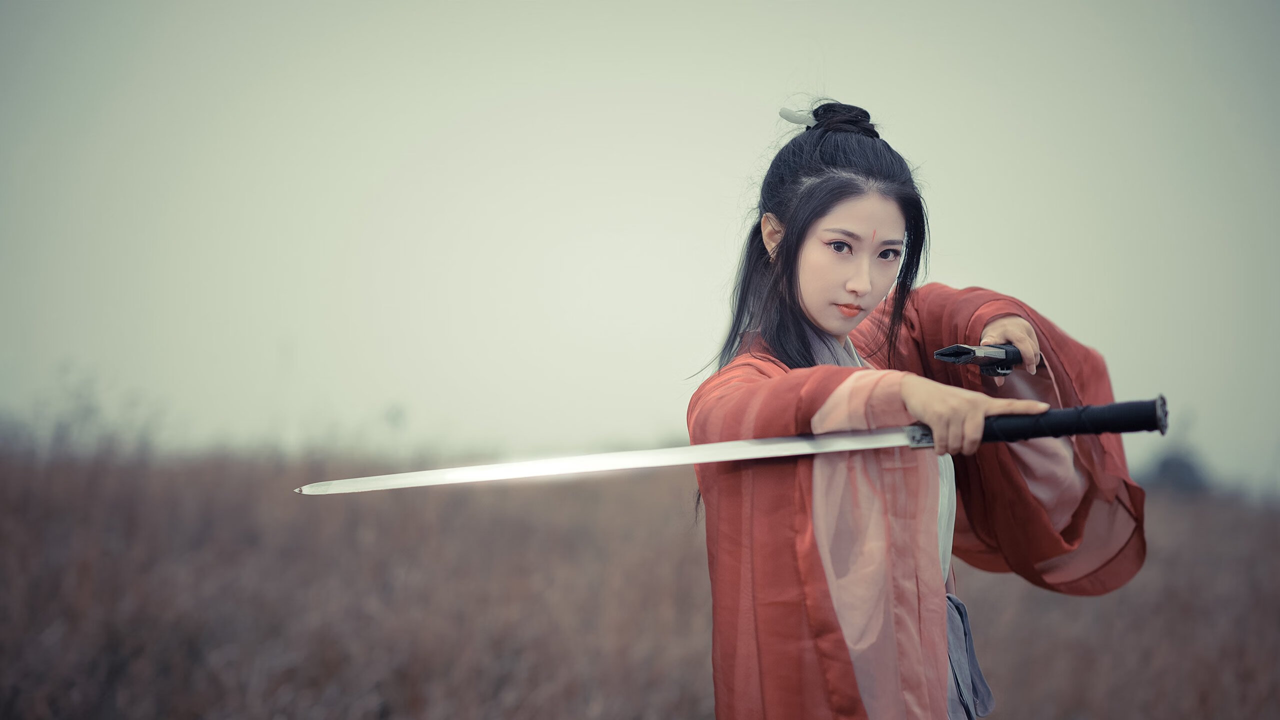 哈登天神下凡,奥运前哨战献神迹;太阳拒逆转,洛城德比险中求胜