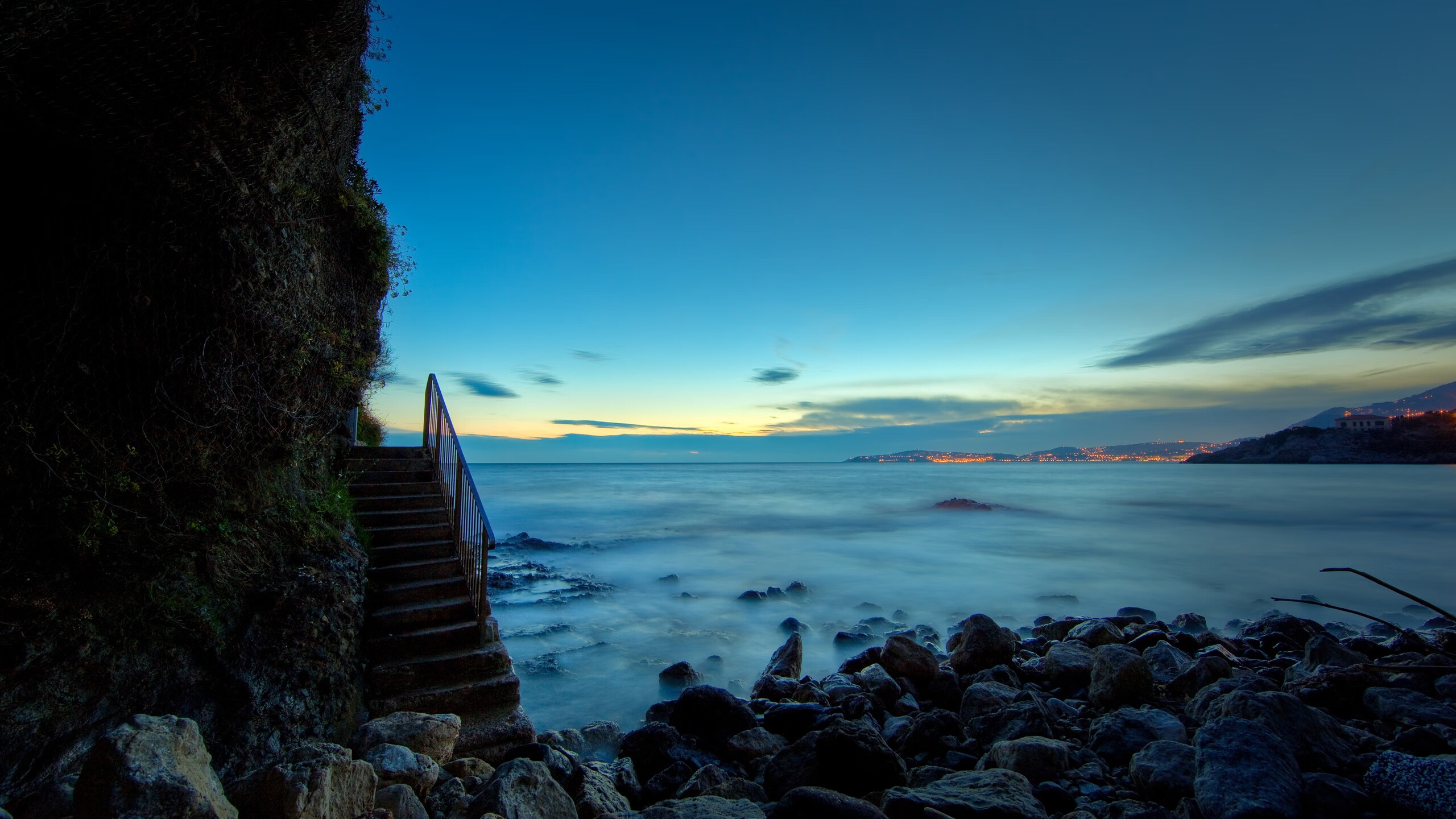 光芒与暗影,当拉什福德爆发照亮波兰之矛终结亚特兰大黄昏