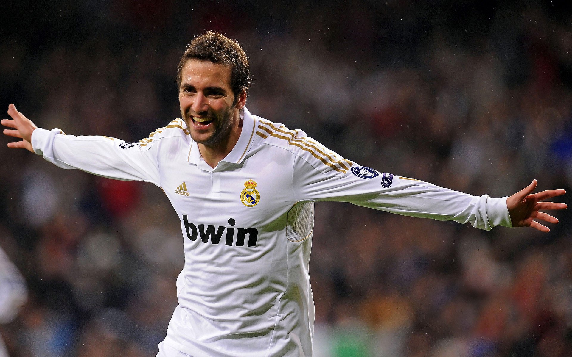 唯一性之光,从西甲国家德比焦点战到老鹰巅峰胜辽宁的跨界启示