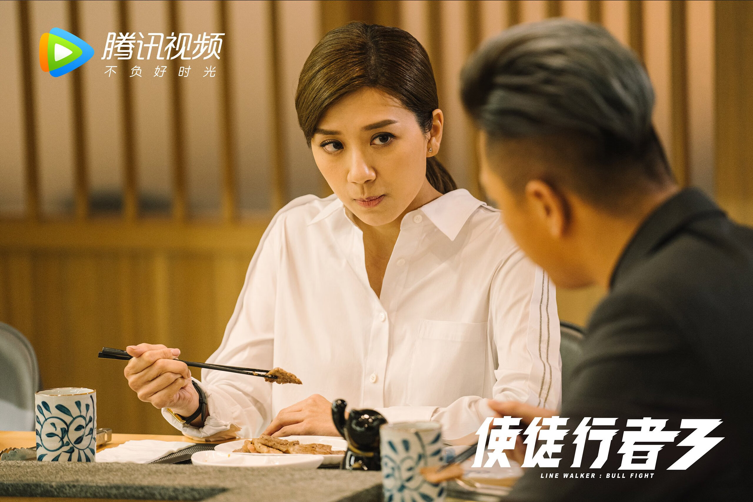 恩比德爆发统治内线，火箭单节狂潮拉开新疆队差距