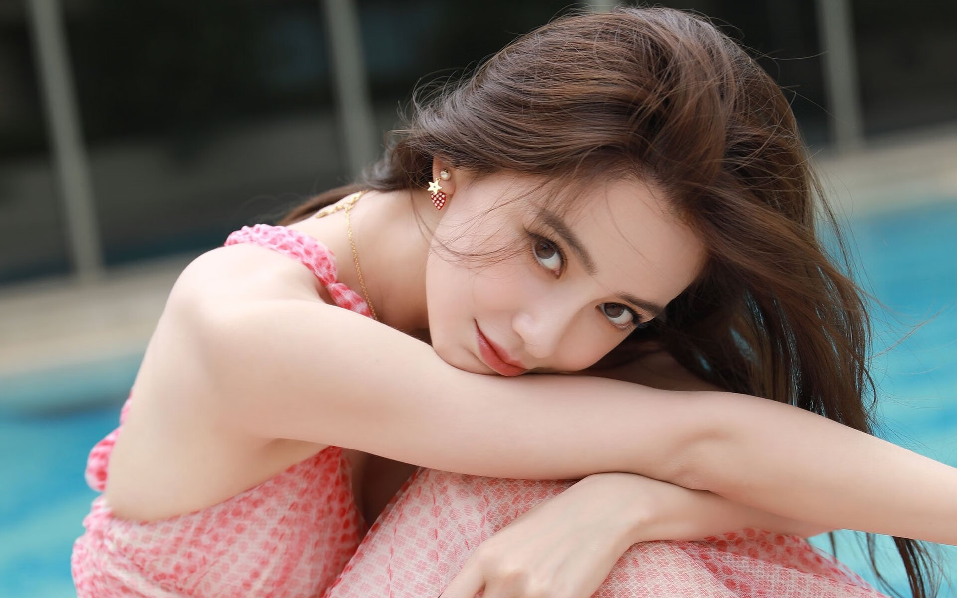 非对称辉煌，当拉齐奥击败牙买加，加维在欧冠决赛接管比赛